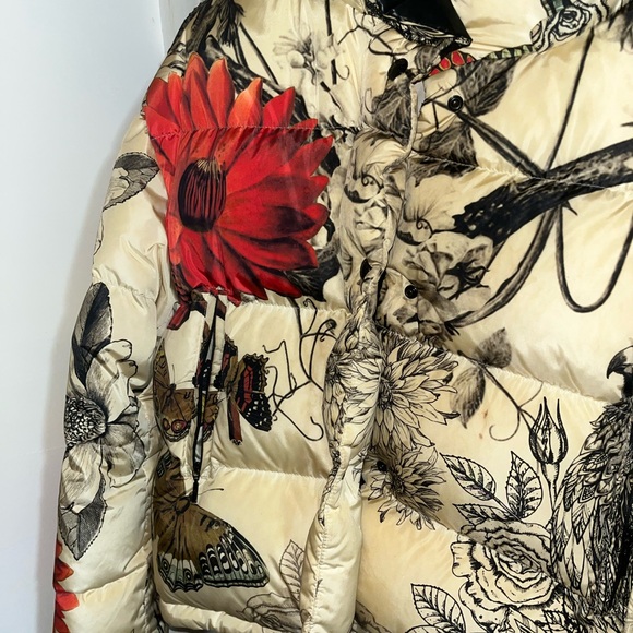 Caille Floral Butterfly Print Moncler Jacket - Picture 5 of 10